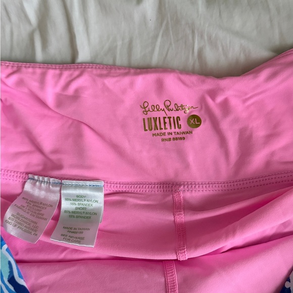 Lily Pulitzer Athletic Floral Patterned Skort in Blue and Pink - Picture 3 of 4